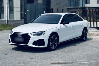 奥迪A4L 2022款 40 TFSI 豪华动感型