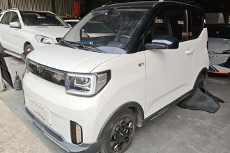 五菱汽车 宏光MINIEV 2022款 GAMEBOY 300km 玩咖款 磷酸铁锂