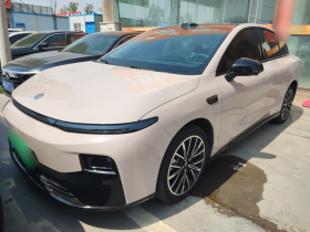 零跑汽车 零跑B01 2025款 650激光雷达版