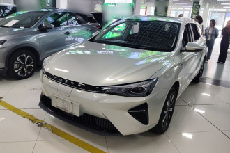 荣威Ei5 2021款 500 倾心版