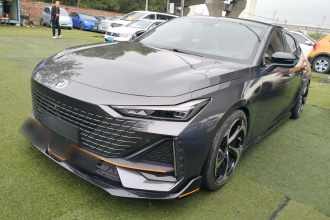 长安UNI-V 2023款 1.5T 运动版