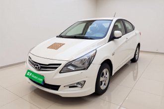 现代 瑞纳 2016款 1.4L 手动智能型GLS