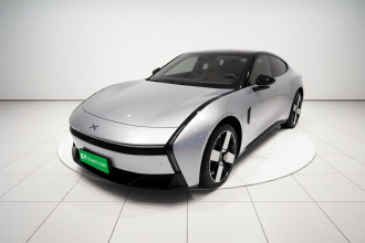 小鹏P7 2025款 702 长续航 Ultra