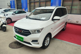 五菱汽车 五菱宏光 2018款 1.5L S舒适型L2B