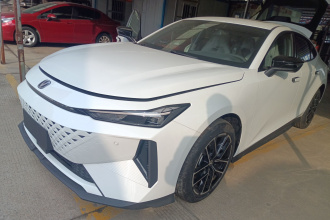 长安UNI-V 智电iDD 2024款 蓝鲸智电iDD 136km 智酷型