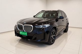 宝马X5 2023款 xDrive 30Li 尊享型M运动曜夜套装