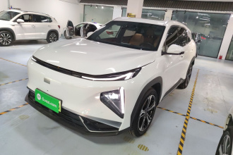 吉利银河 银河L7 2025款 EM-i 115km 探索+版