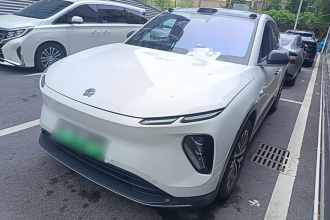 蔚来EC6 2024款 75kWh