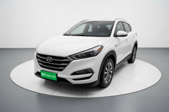 现代 途胜 2015款 1.6T 双离合两驱智能型