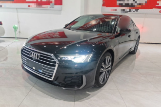 奥迪A6L 2021款 45 TFSI quattro 臻选动感型