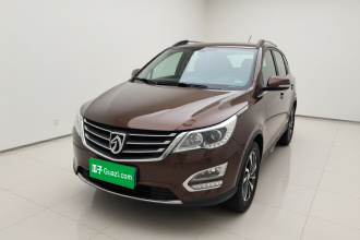 宝骏560 2016款 1.8L 手动豪华型