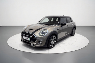 MINI 2019款 2.0T COOPER S 艺术家 五门版