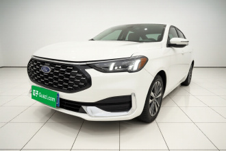 福特 福睿斯 2021款 1.5L 自动钻石版