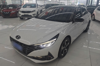 现代 伊兰特 2021款 1.5L CVT LUX尊贵版