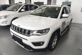 Jeep 指南者 2019款 200T 自动家享-互联大屏版