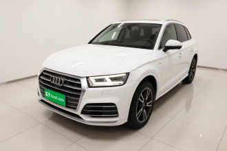 奥迪Q5L 2020款 40 TFSI 荣享时尚型