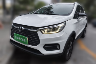 比亚迪 元新能源 2019款 EV535 智联领创型