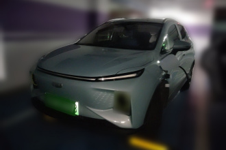 吉利几何E萤火虫 2022款 401KM 玲珑虎 4座