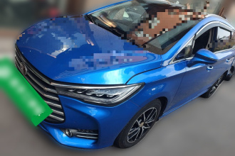 比亚迪 宋MAX 2017款 1.5T 自动智联尊贵型 7座