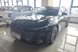 奔腾B70 2025款 龙腾版 1.5T 黑骑士