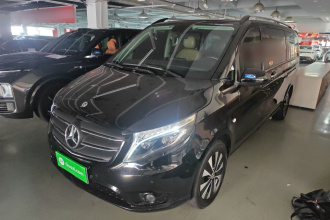 奔驰 威霆 2021款 2.0T 商务版 7座