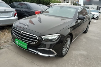 奔驰E级 2023款 改款 E 260 L