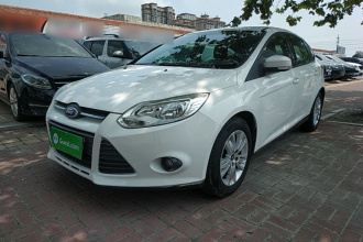 福特 福克斯 2012款 两厢 1.6L 手动舒适型