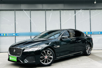 捷豹XFL 2021款 XFL 2.0T P250 两驱精英运动版