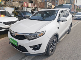 东南DX7 2017款 1.5T 自动白骑饰