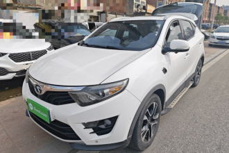 东南DX7 2017款 1.5T 自动白骑饰