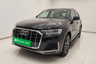 奥迪Q7 2020款 55 TFSI quattro S line运动型