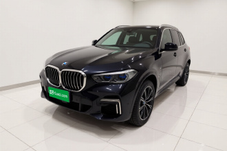 宝马X5 2022款 改款 xDrive 30Li 尊享型M运动套装