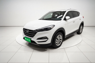 现代 途胜 2015款 2.0L 自动两驱智能型