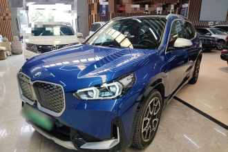 宝马iX1 2023款 xDrive30L X设计套装
