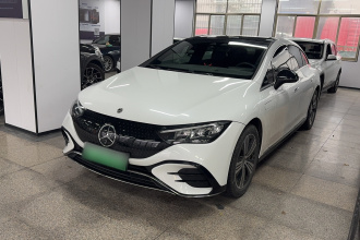奔驰EQE 2022款 350 豪华版