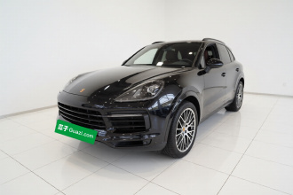 保时捷 2022款 Cayenne 3.0T 铂金版