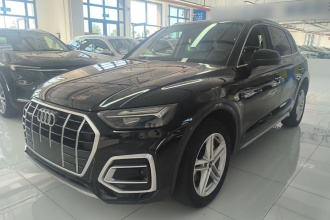 奥迪Q5L 2022款 40T 时尚致雅型
