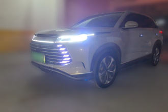 比亚迪 护卫舰07 2023款 DM-i 205KM 尊贵型