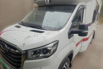 上汽大通MAXUS V90房车 2021款 2.0T生活家V90自行式C型房车旗舰版小额头横床