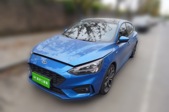 福特 福克斯 2021款 两厢 EcoBoost 180 自动ST Line