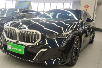 宝马5系 2024款 530Li 尊享型 M运动套装