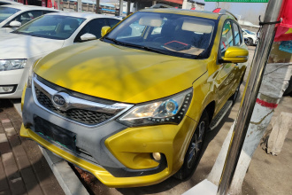 比亚迪 宋 2016款 1.5TI 手动豪华型