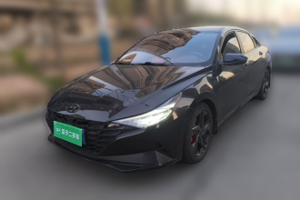 现代 伊兰特 2022款 1.5L CVT LUX黑骑士限量版