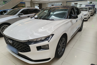 福特 蒙迪欧 2025款 2.0T EcoBoost 豪华型