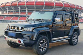 北京越野 北京BJ40 2023款 2.0T 自动四驱城市猎人版侠客型