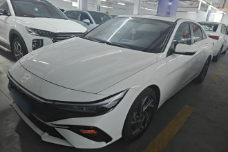 现代 伊兰特 2023款 1.5L CVT GLX精英版