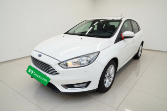 福特 福克斯 2015款 三厢 1.6L 自动风尚型