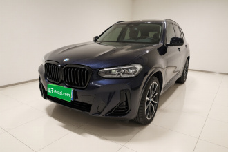 宝马X3 2023款 xDrive30i 领先型 M曜夜套装