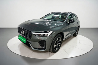 沃尔沃XC60 2026款 B5 四驱智远运动版