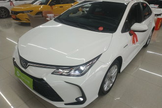 丰田 卡罗拉 2023款 1.8L 智能电混双擎 精英版